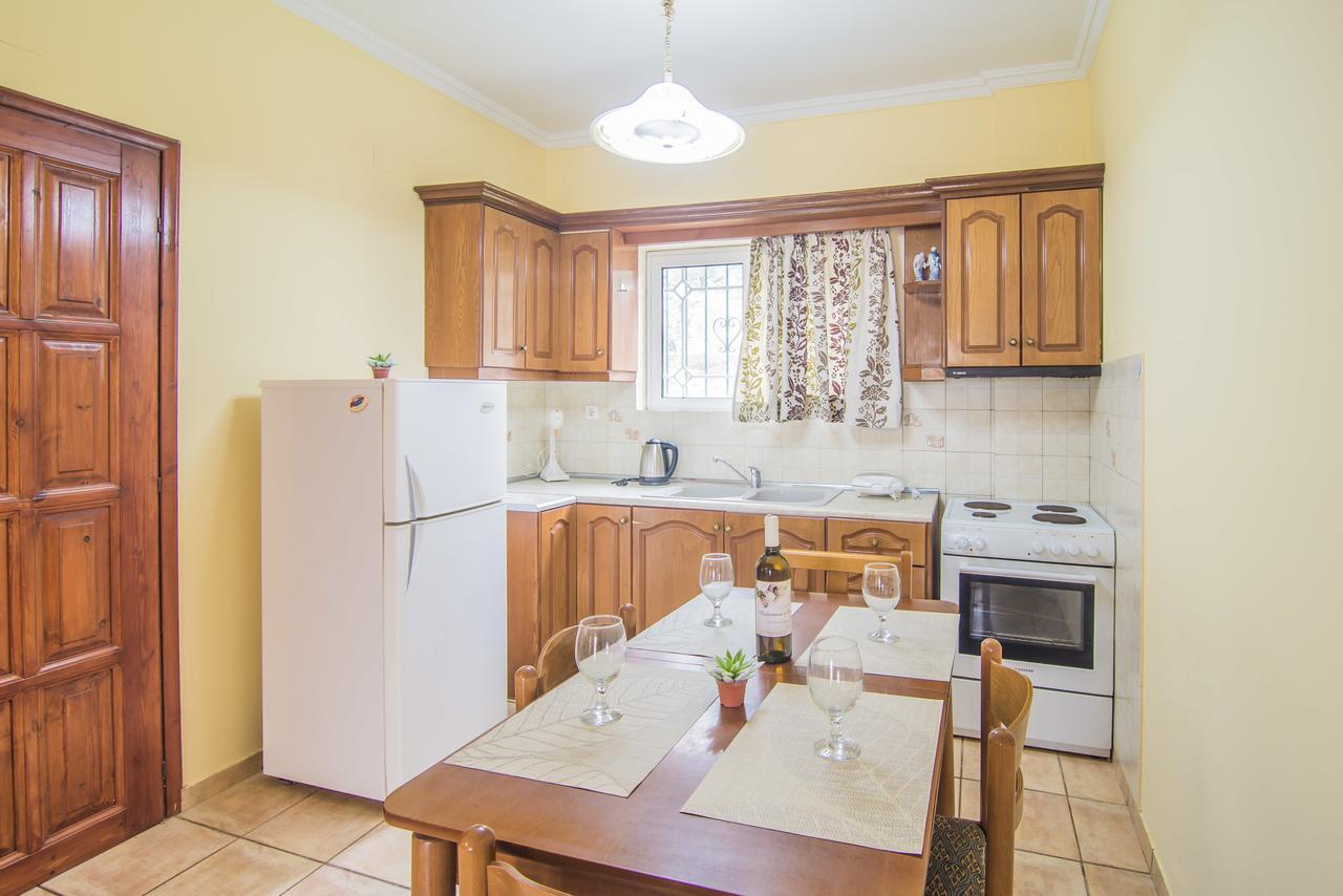 Tonia Apartments Закінф Екстер'єр фото